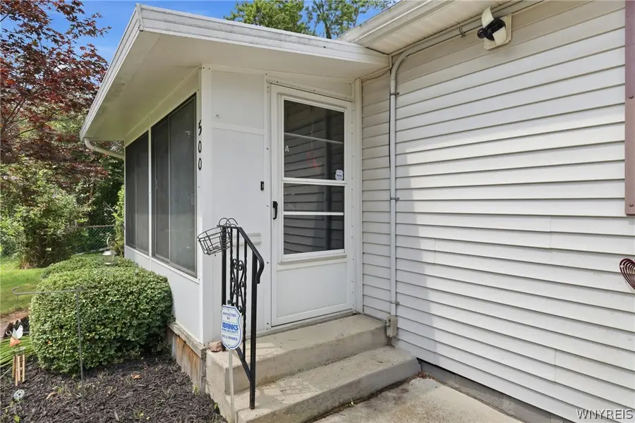 500 E Stenzil Street, North Tonawanda, NY 14120 - #3