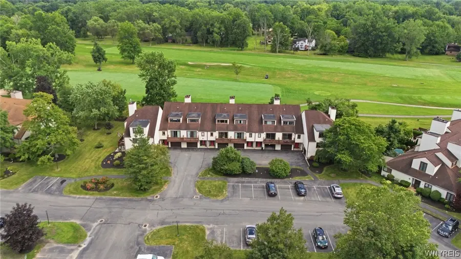 206 Old Meadow Drive, East Amherst, NY 14051 - #2