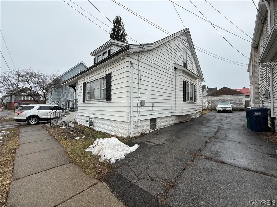 170 Newfield Street, Buffalo, NY 14207 - #3