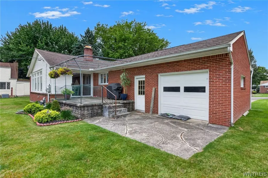 4497 Gentwood Drive, Buffalo, NY 14221 - #3