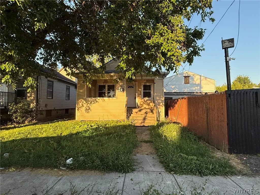 741 19th Street, Niagara Falls, NY 14301 - #1