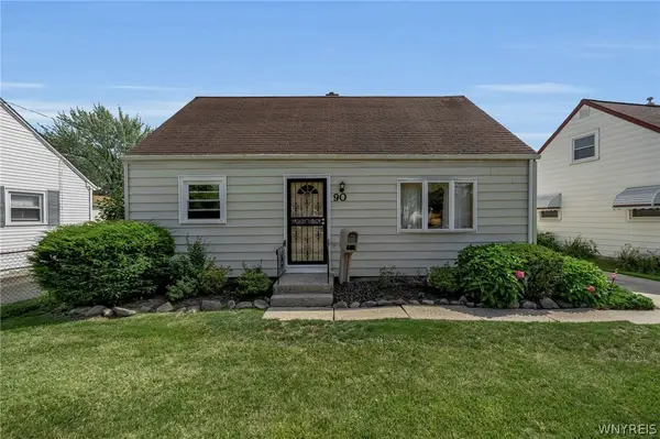 90 Nicholas Drive N, Tonawanda, NY 14150