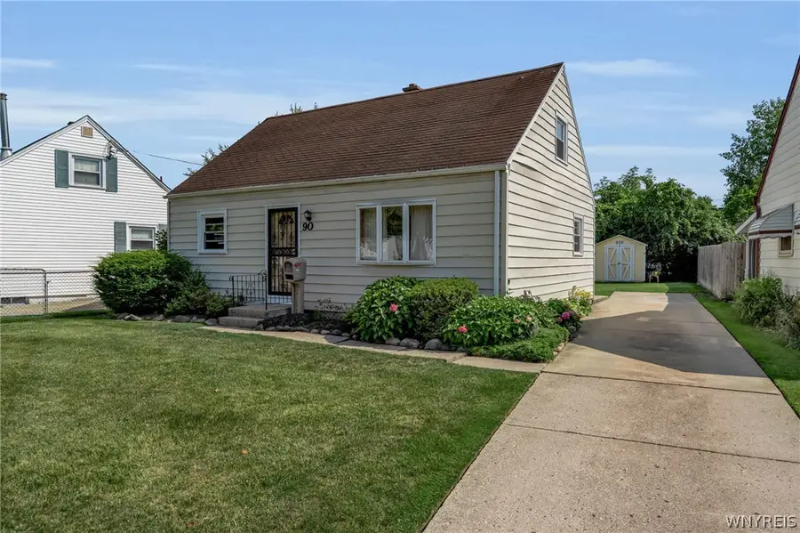 90 Nicholas Drive N, Tonawanda, NY 14150 - #3