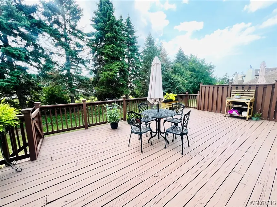 10 Pinegrove Court, Hamburg, NY 14075 - #2