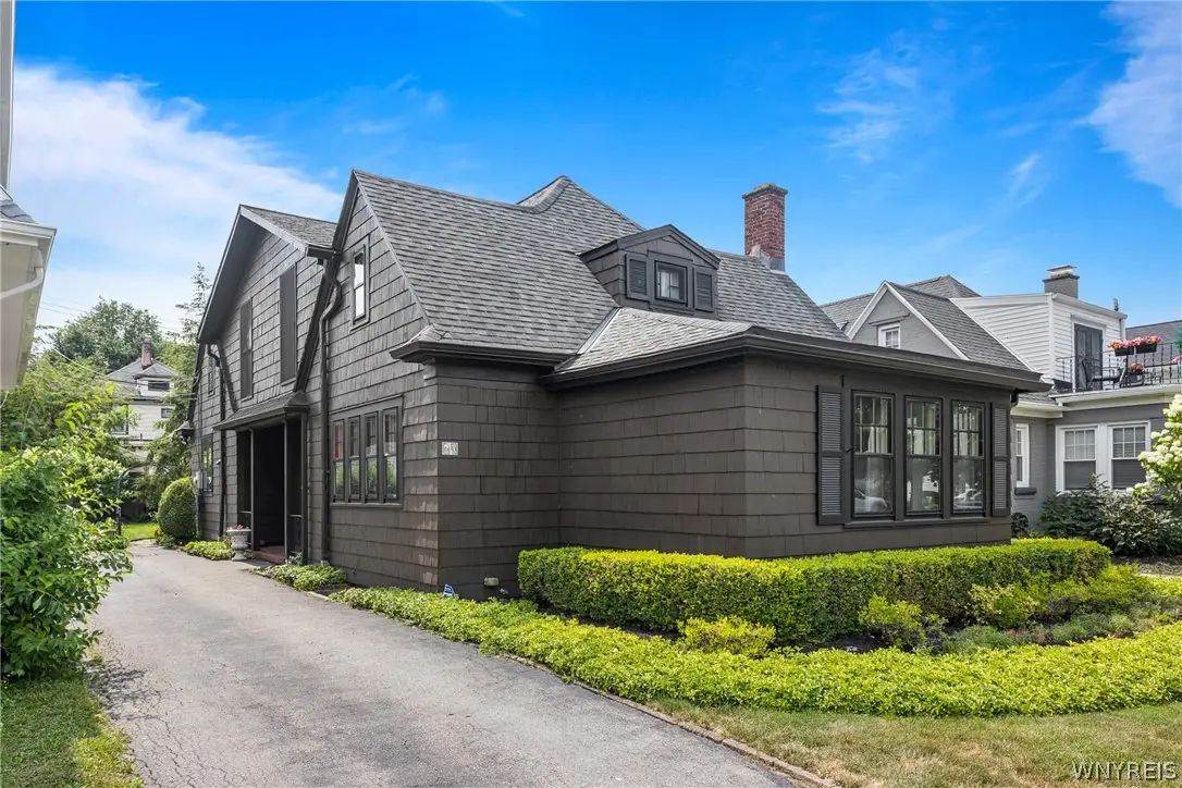 60 Radcliffe Road, Buffalo, NY 14214 - #1