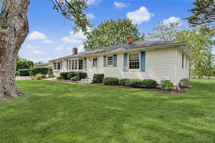 703 South Road, East Aurora, NY 14052 - #2
