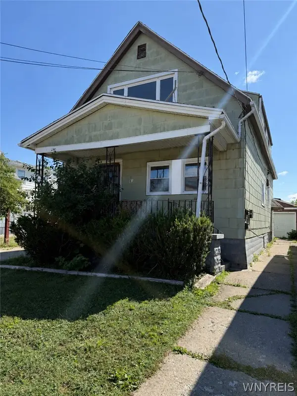 81 Roberts Avenue, Buffalo, NY 14206