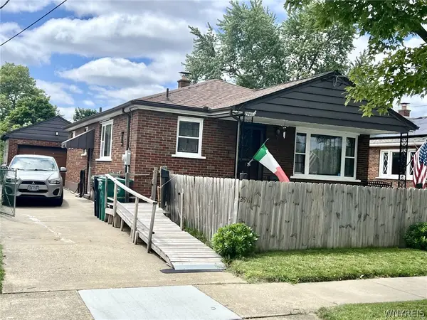2961 North Avenue, Niagara Falls, NY 14305