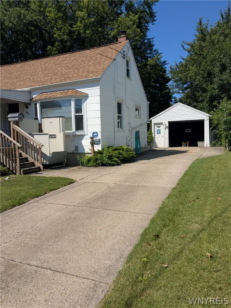 240 Crisfield Avenue, Buffalo, NY 14206 - #3