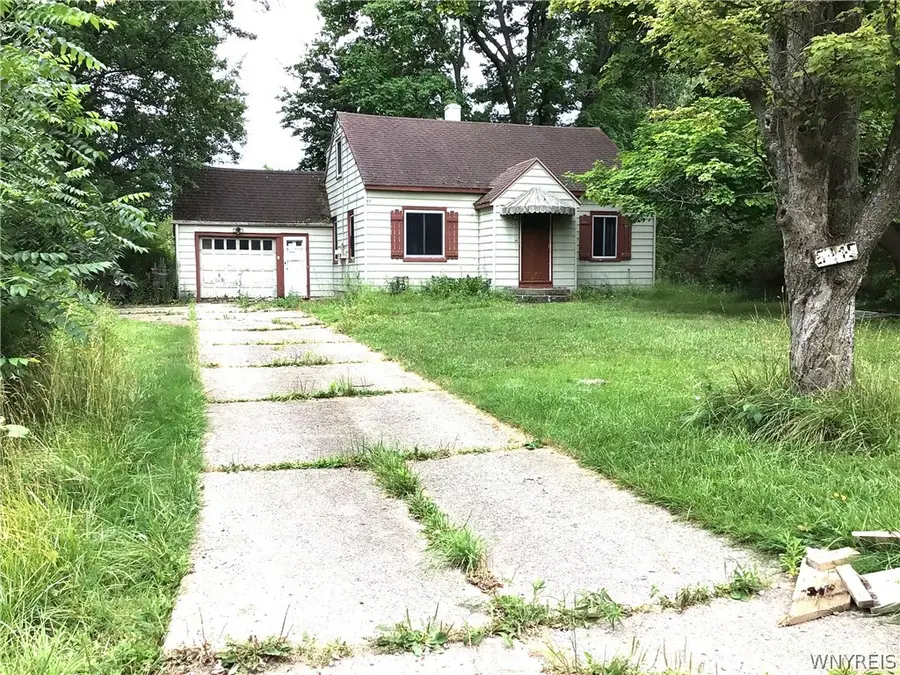 5345 Armor Duells Road, Orchard Park, NY 14127 - #2