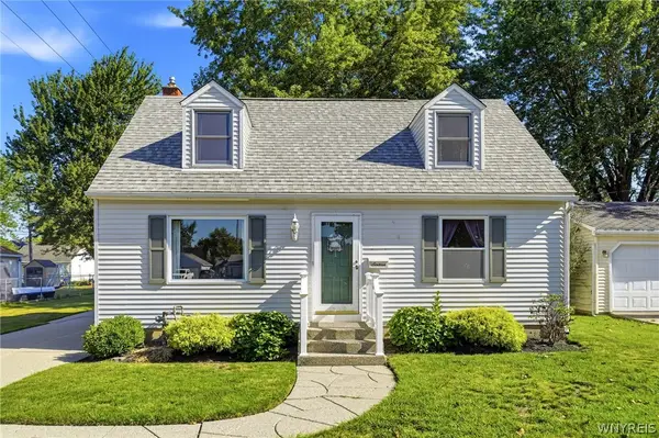 16 Woodcrest Court, Buffalo, NY 14225