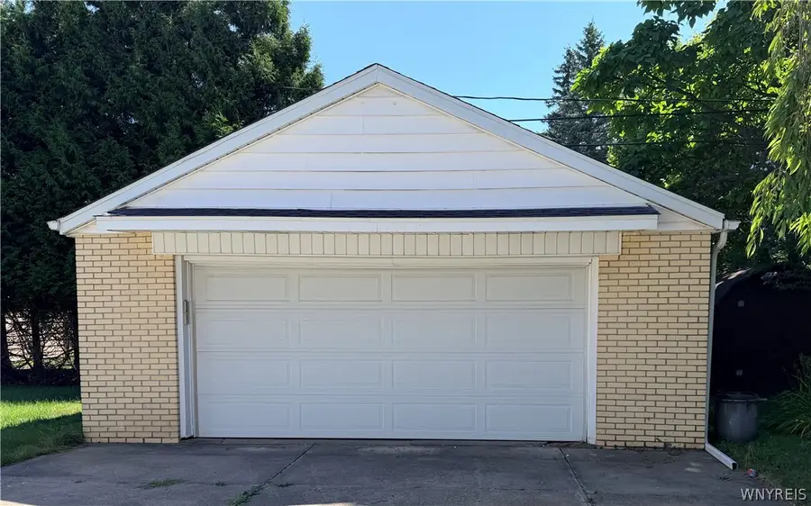 3547 Salisbury Avenue, Buffalo, NY 14219 - #3
