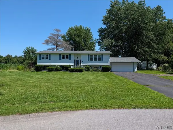3961 Ridgelea Drive, Lockport, NY 14094