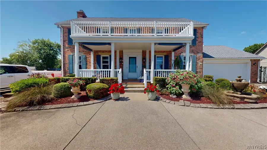1370 E River Road, Grand Island, NY 14072 - #3