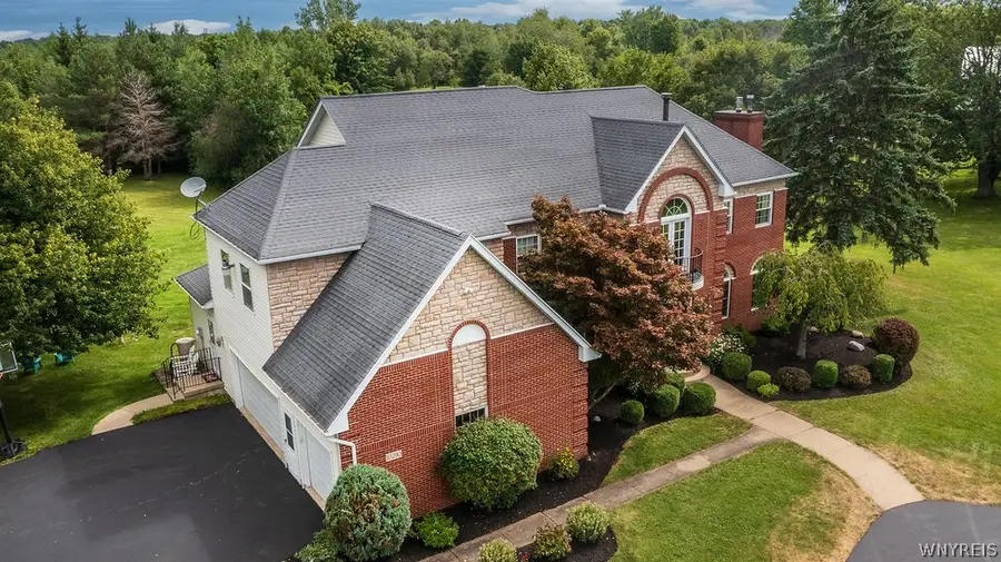 10290 Clarence Center Road, Clarence, NY 14031 - #2