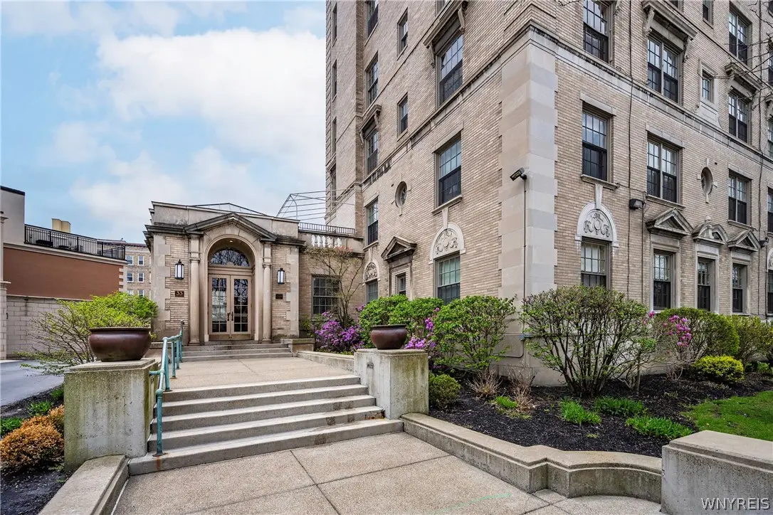 33 Gates Circle #6B, Buffalo, NY 14209 - #1
