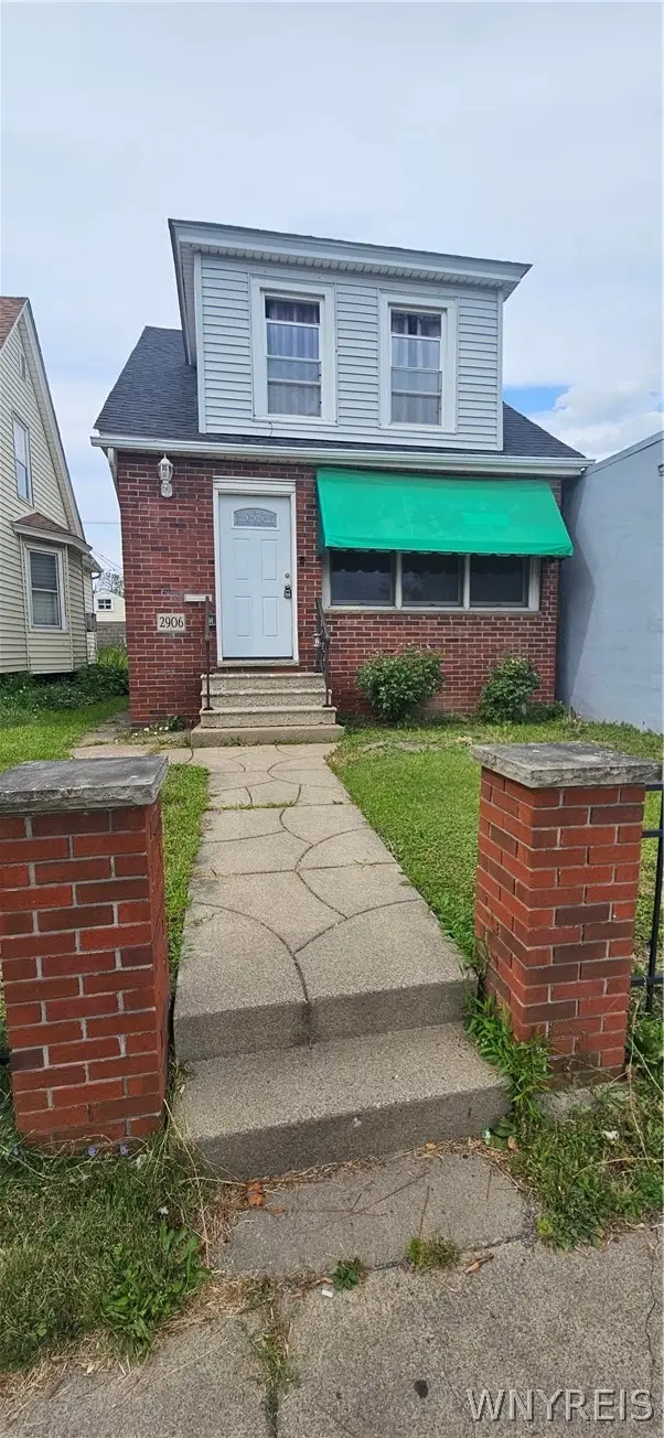 2906 Pine Avenue, Niagara Falls, NY 14301 - #1