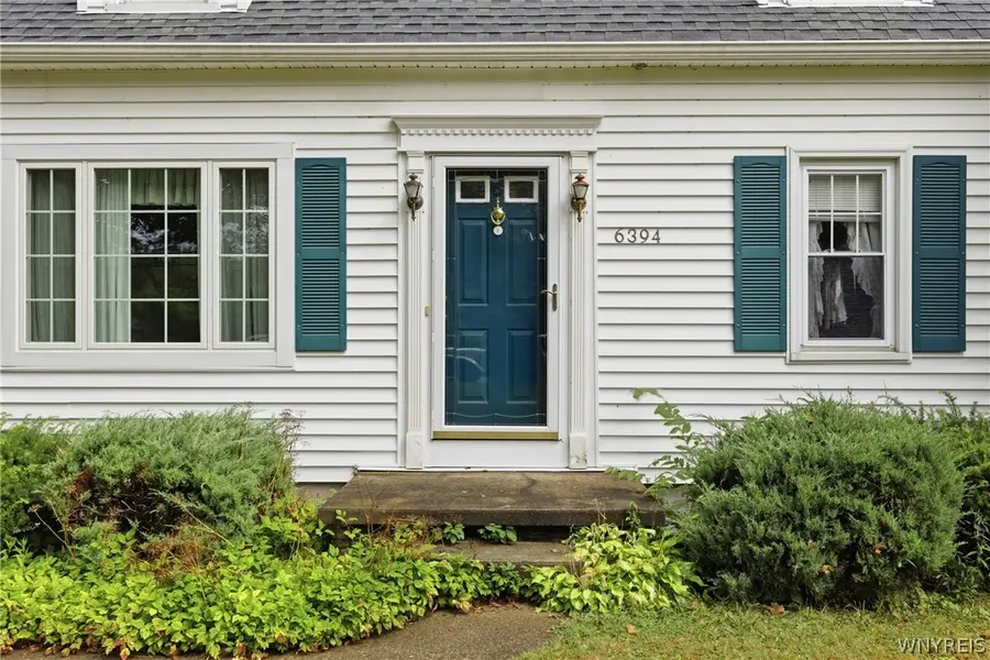 6394 Armor Duells Road, Orchard Park, NY 14127 - #3