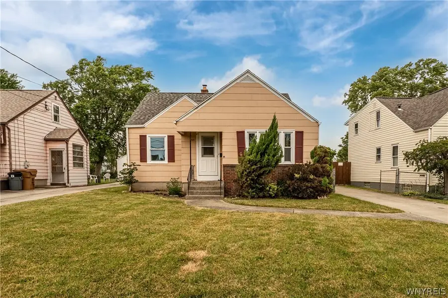 124 Park Edge Dr, Cheektowaga, NY 14225 - #2
