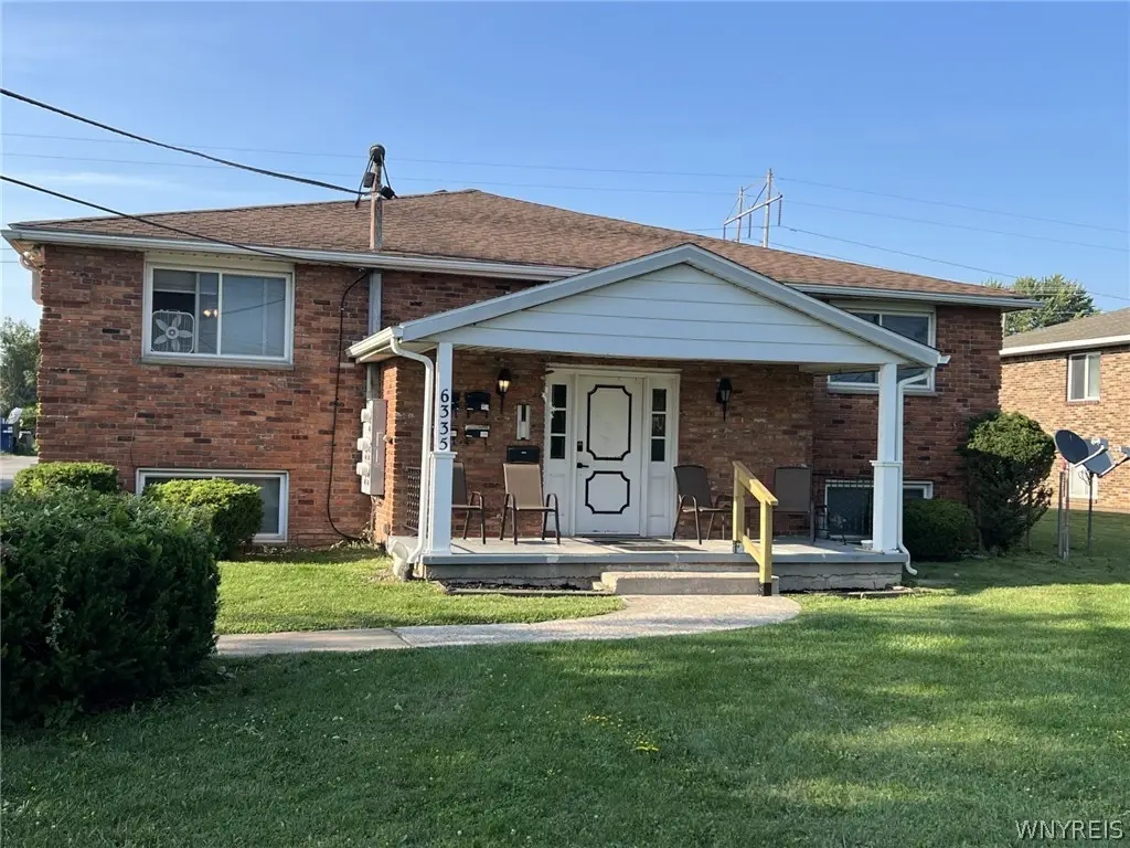 6335 Robinson Road, Lockport, NY 14094 - #1