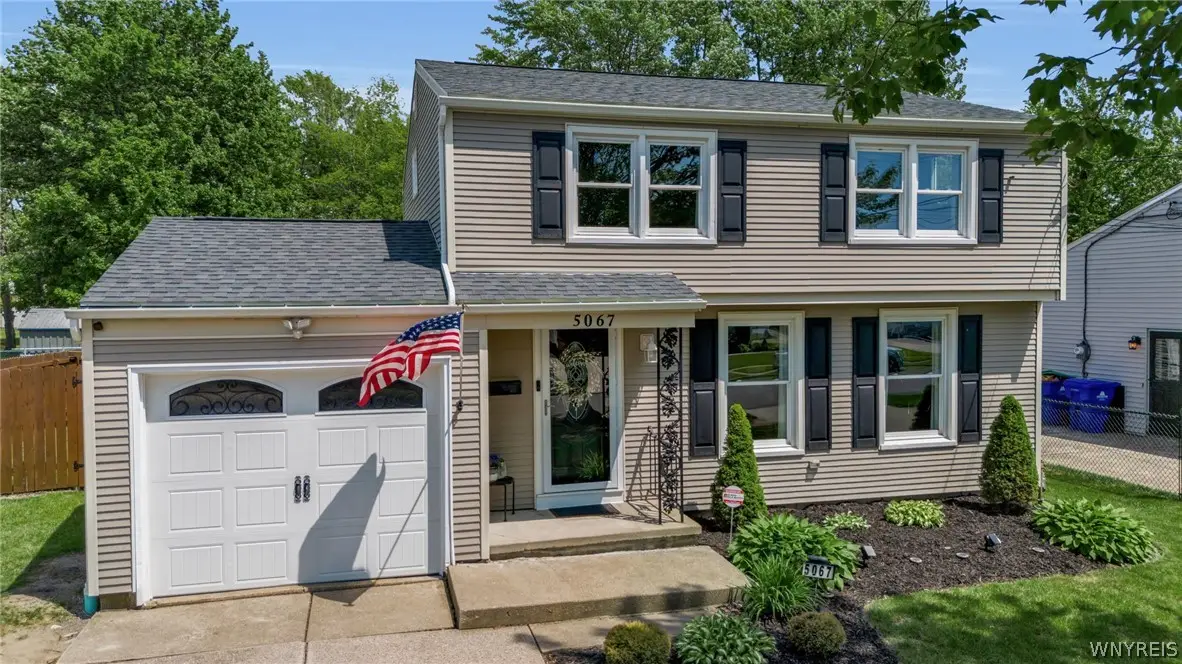 5067 Bradley Lane, Hamburg, NY 14075 - #1