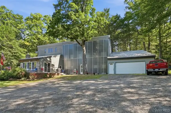 10297 Boston Road, Eden, NY 14057