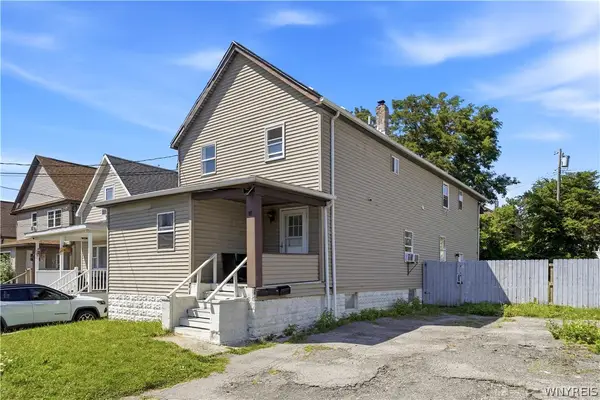 26 Caldwell Place, Buffalo, NY 14218