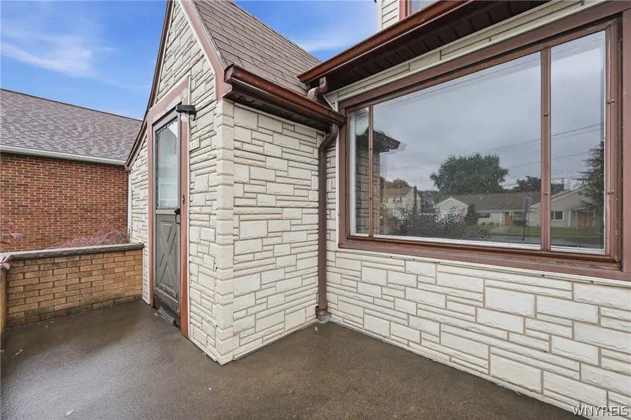 1915 Hyde Park Boulevard, Niagara Falls, NY 14305 - #3