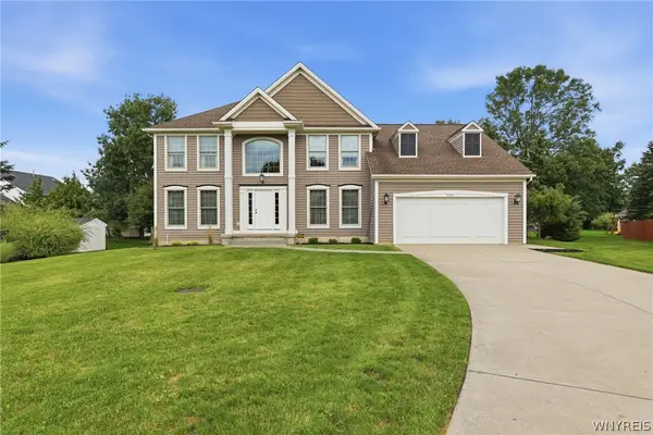 8304 Silver Fox Court, Buffalo, NY 14221