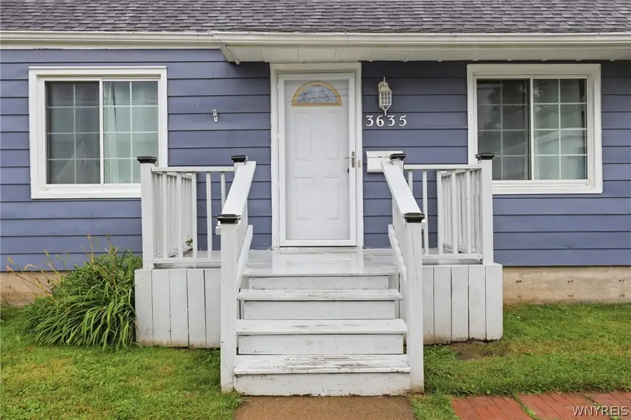 3635 Sherwood Avenue, Niagara Falls, NY 14301 - #3