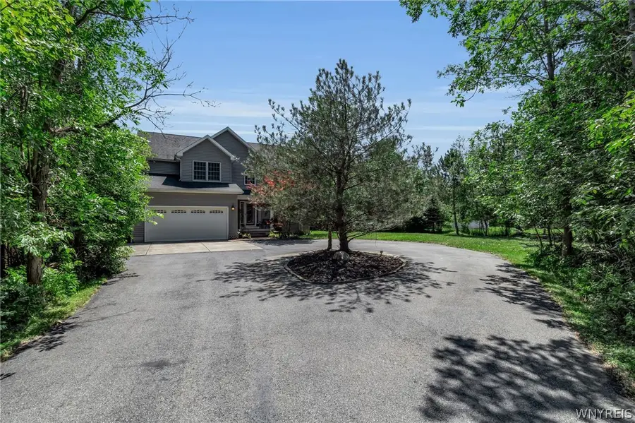 75 Brunck Road, Lancaster, NY 14086 - #2