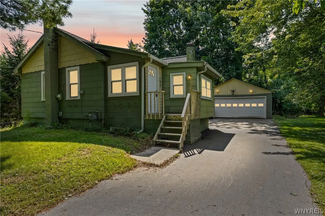 297 River Meadow Drive, Rochester, NY 14623 - #1