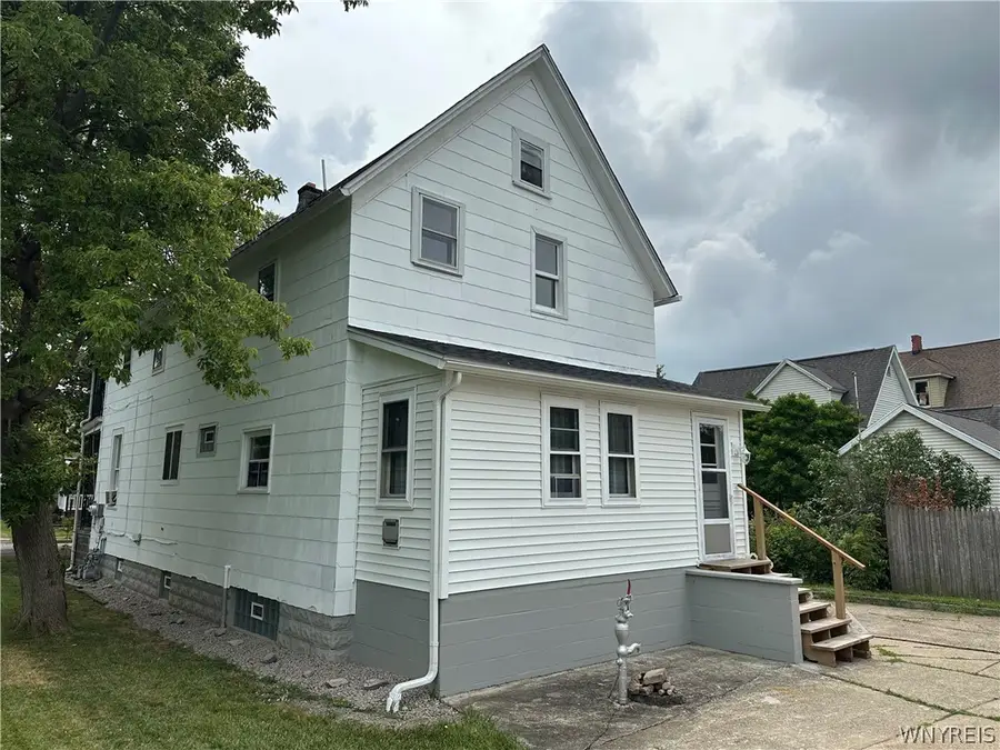 35 Cowing Street, Depew, NY 14043 - #3