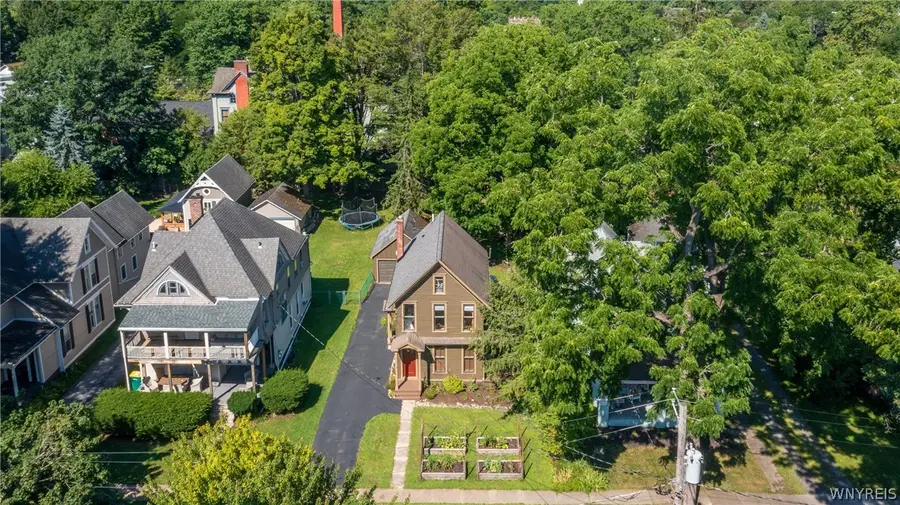 25 Park Place, East Aurora, NY 14052 - #3