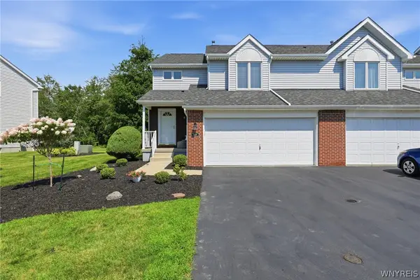 5477 Village Station Circle, Buffalo, NY 14221