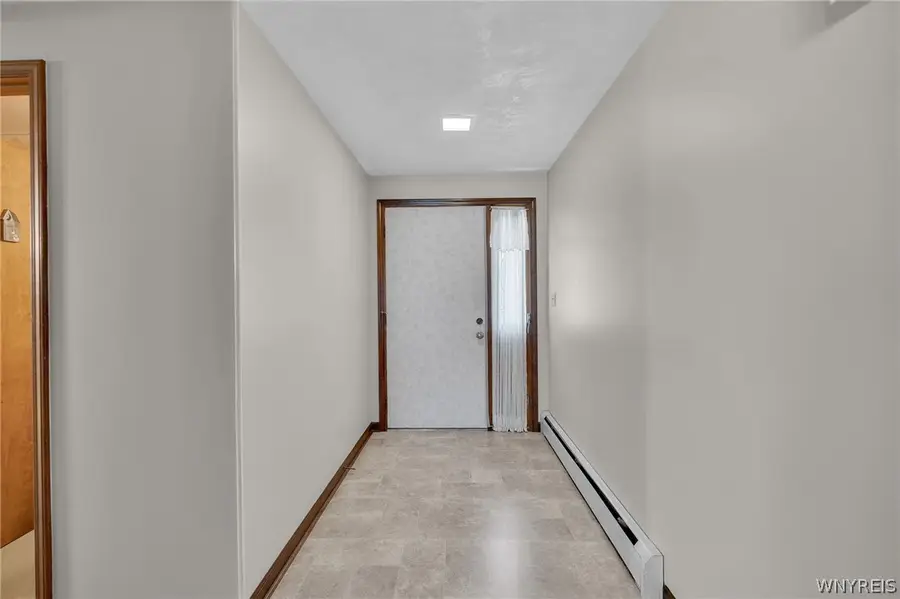 2579 Niagara Road, Niagara Falls, NY 14304 - #2