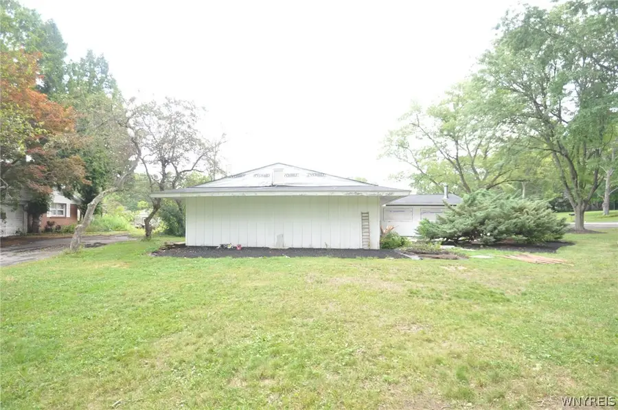 10 Pleasantview Drive, East Aurora, NY 14052 - #3