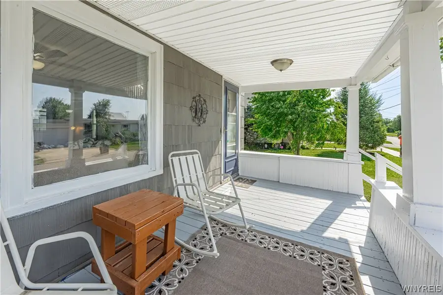 37 Park Avenue, Middleport, NY 14105 - #3