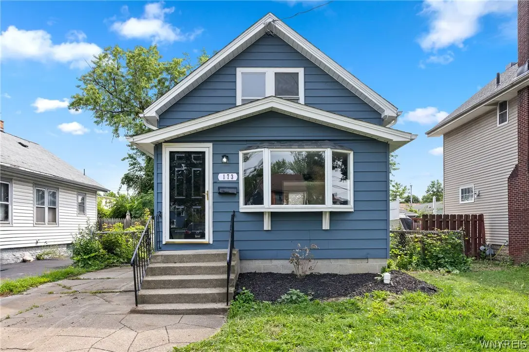 173 61st Street, Niagara Falls, NY 14304 - #1