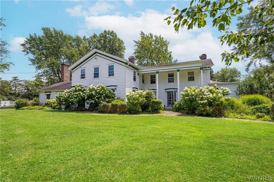 905 Sturgeon Point Road, Derby, NY 14047 - #3