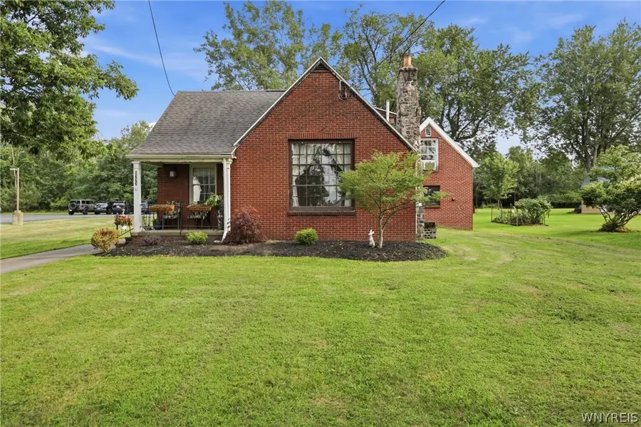 5773 Broadway Street, Lancaster, NY 14086 - #2