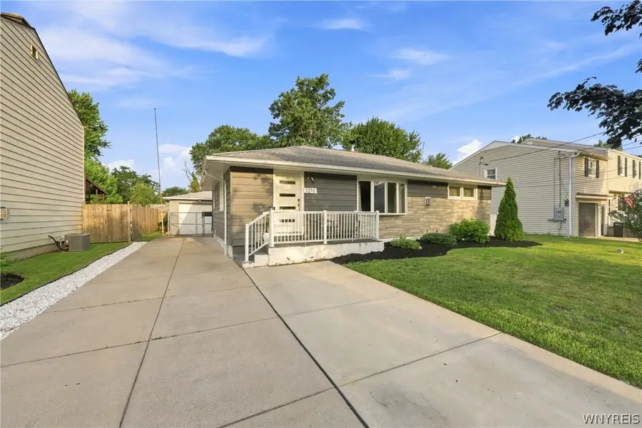 1218 96th Street, Niagara Falls, NY 14304 - #2