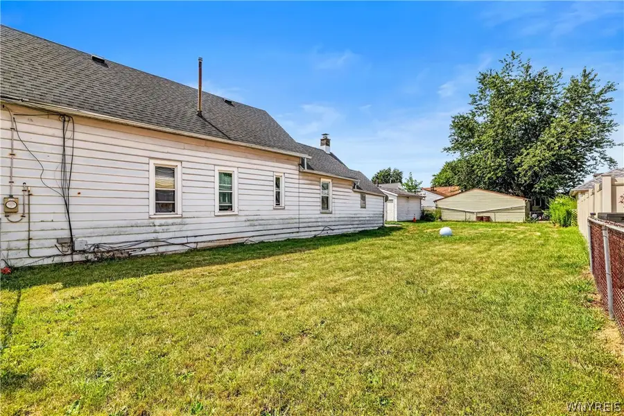 246 Lackawanna Avenue, Buffalo, NY 14212 - #3