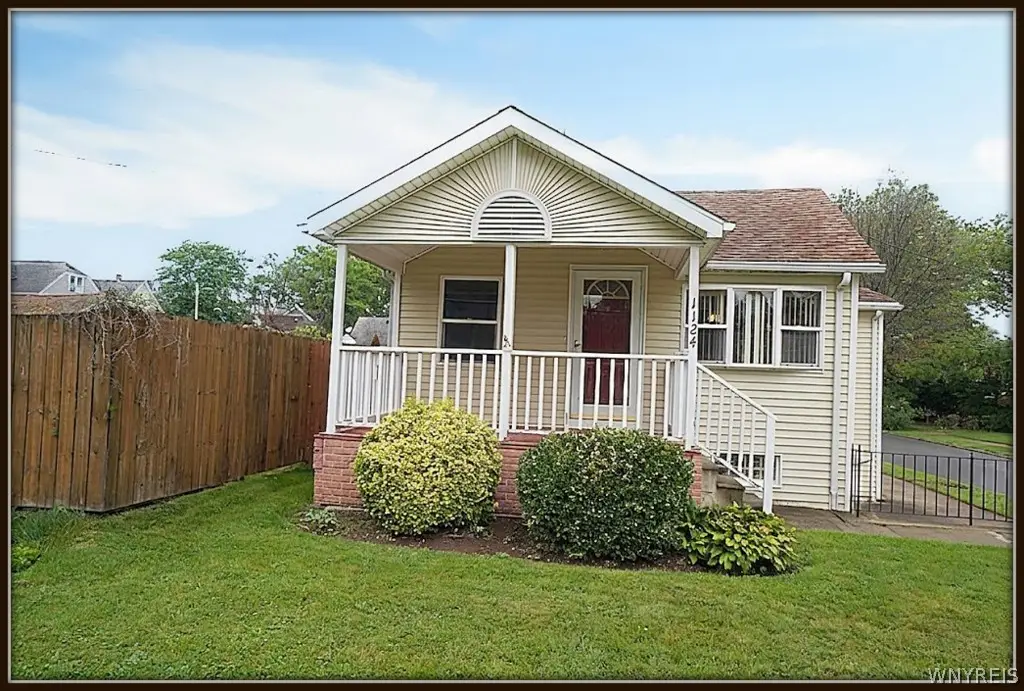 1124 Maple Avenue, Niagara Falls, NY 14305 - #1