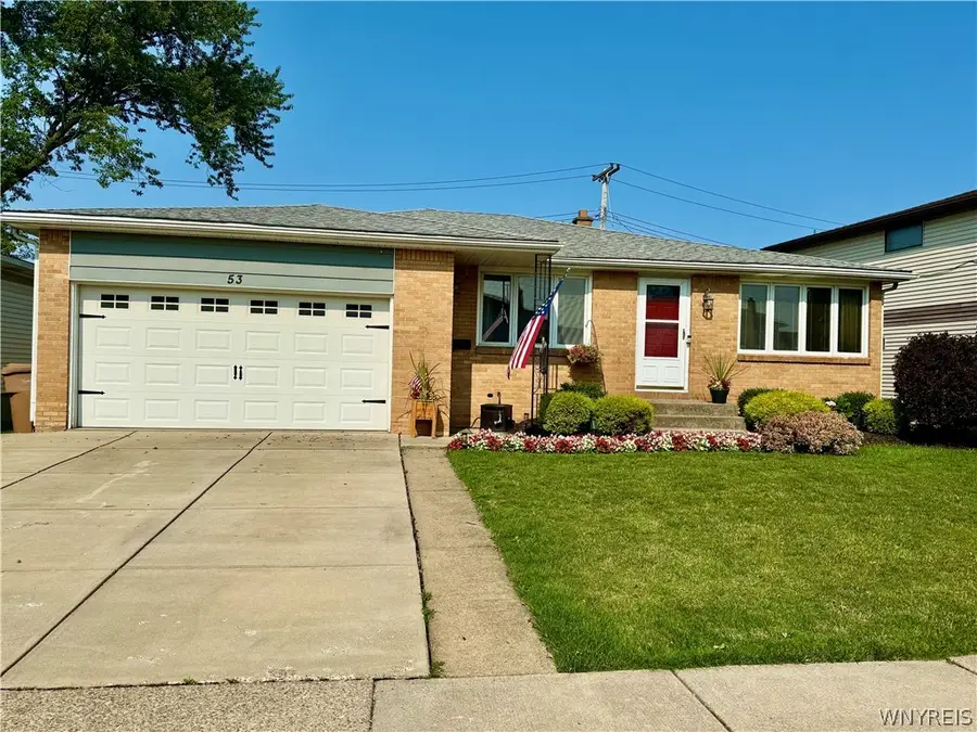 53 Angela Ln, Cheektowaga, NY 14225 - #2