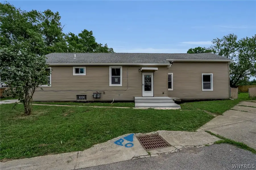 1 Brookhaven Drive, Buffalo, NY 14225 - #2