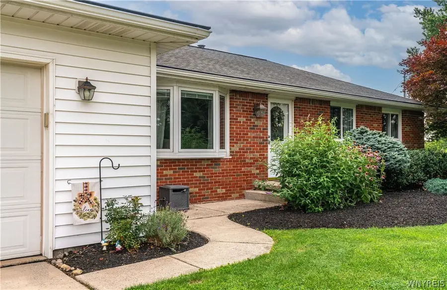 2604 Eldridge Road, East Aurora, NY 14052 - #2