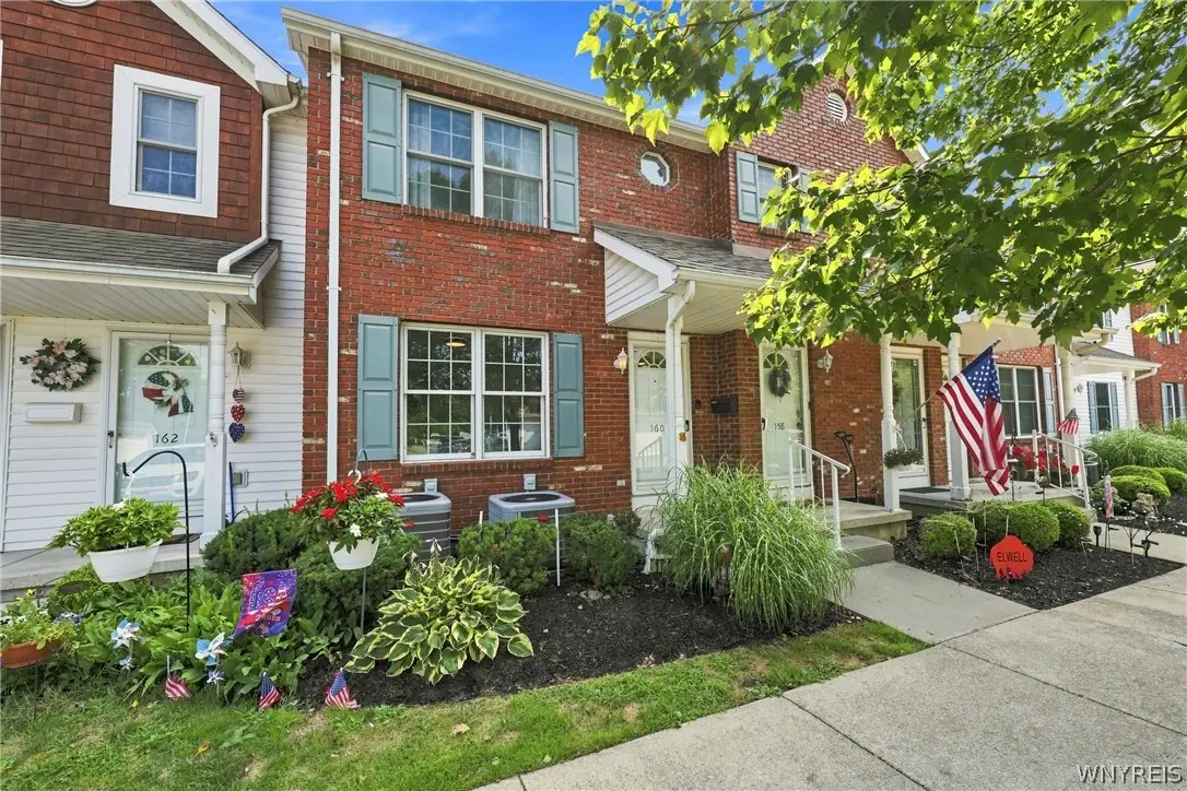 160 Olde Stone Lane, Lancaster, NY 14086 - #1