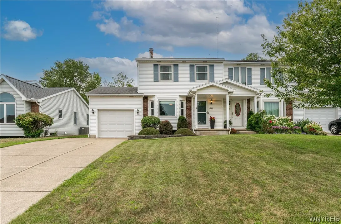 4261 Victorian Drive, Hamburg, NY 14075 - #1