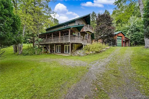 12358 Pine Vly, Holland, NY 14080
